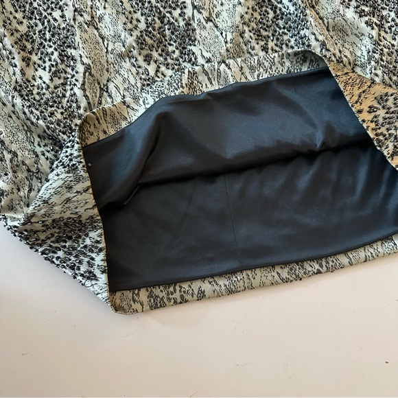 Cache Grayish Allover Beaded SnakePrint Vintage 90’s/Y2K Party Dress NWT 2 *Flaw - Picture 9 of 16